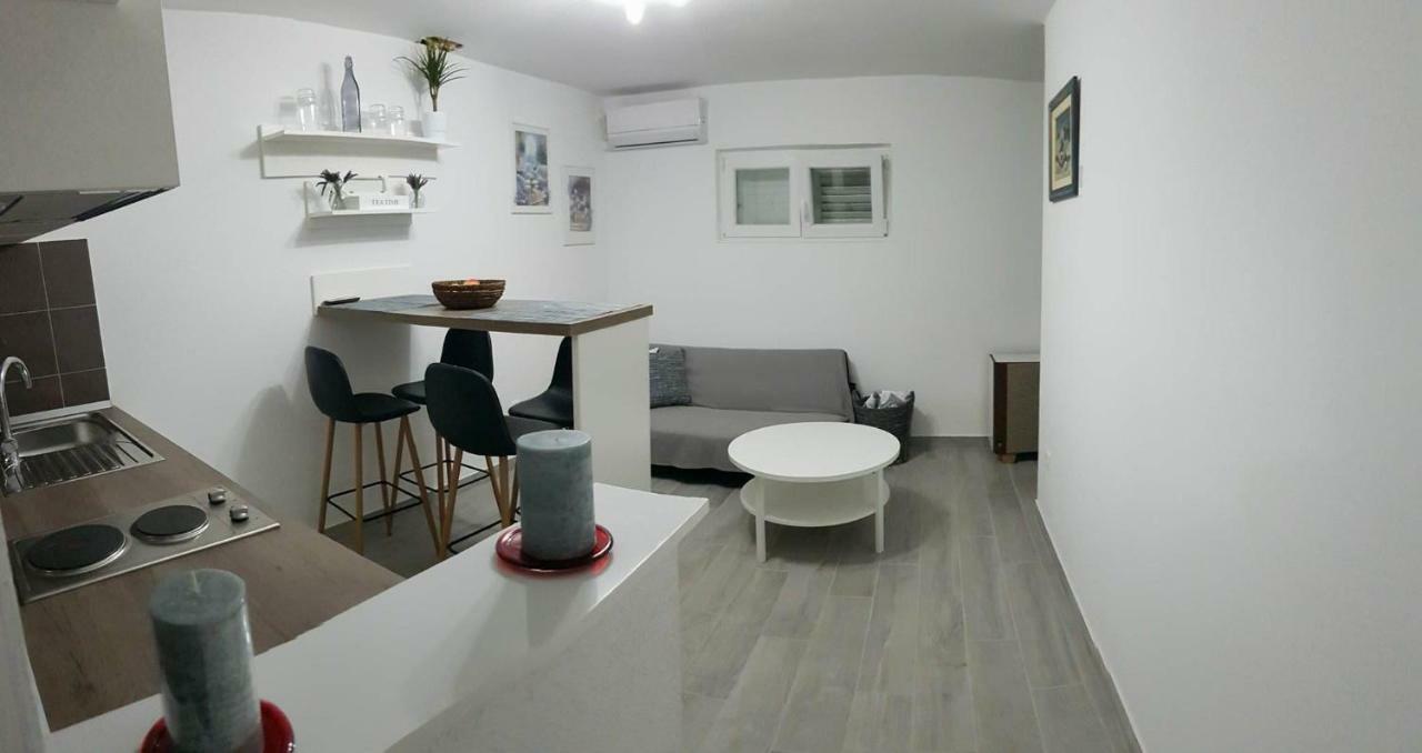 Anamarija Apartment Korčula Eksteriør billede